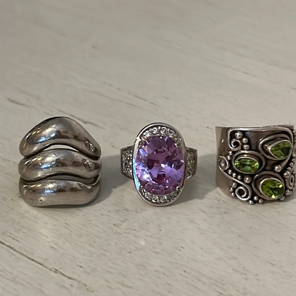 Lot 3 crystal silver costume rings, size 7 pink , others are 9